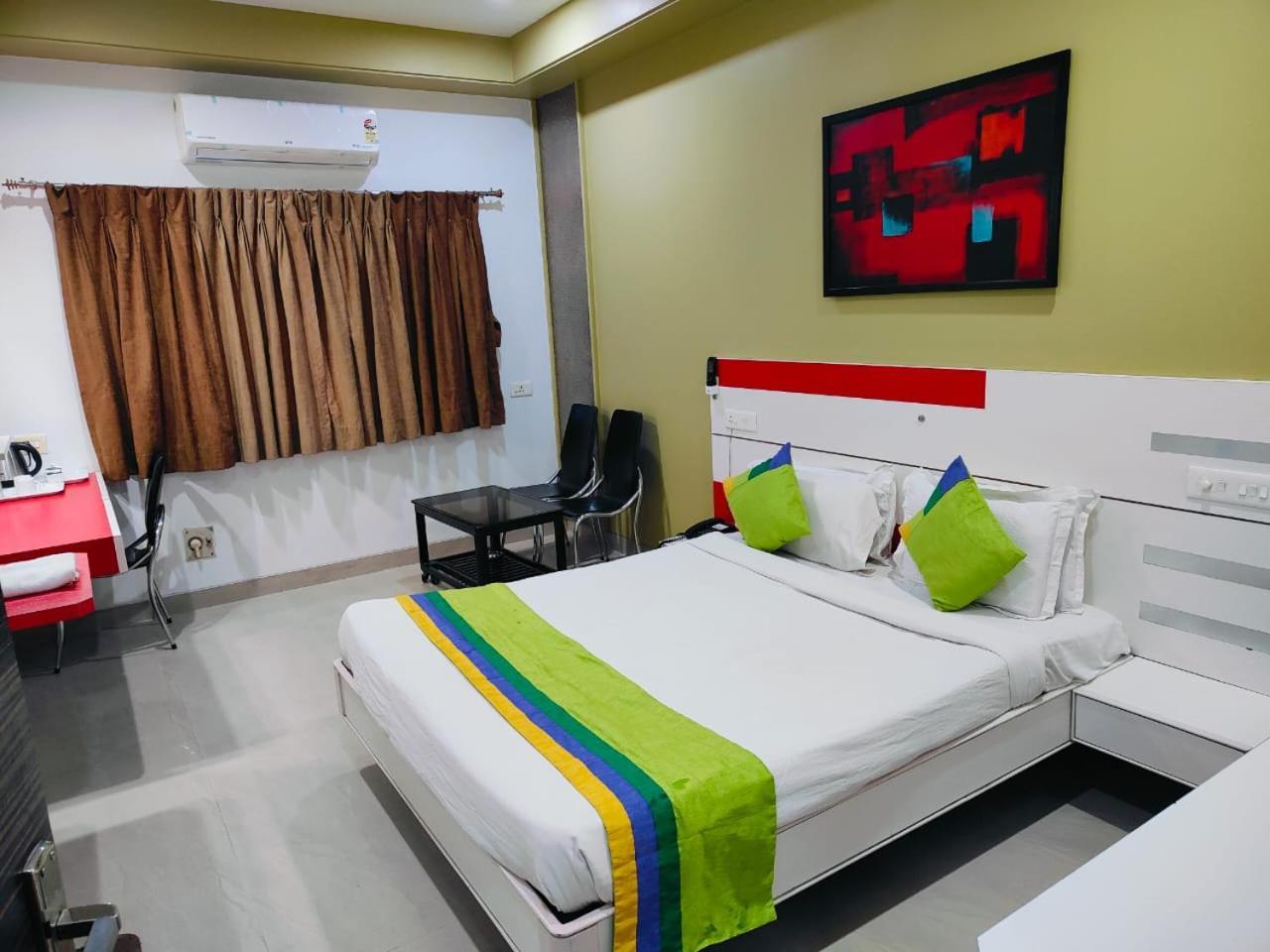 Hotel Bagga International アウランガーバード エクステリア 写真