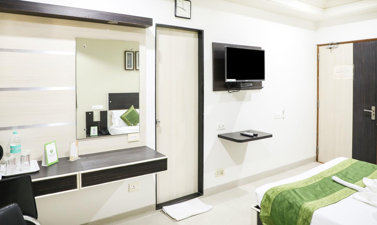 Hotel Bagga International アウランガーバード エクステリア 写真