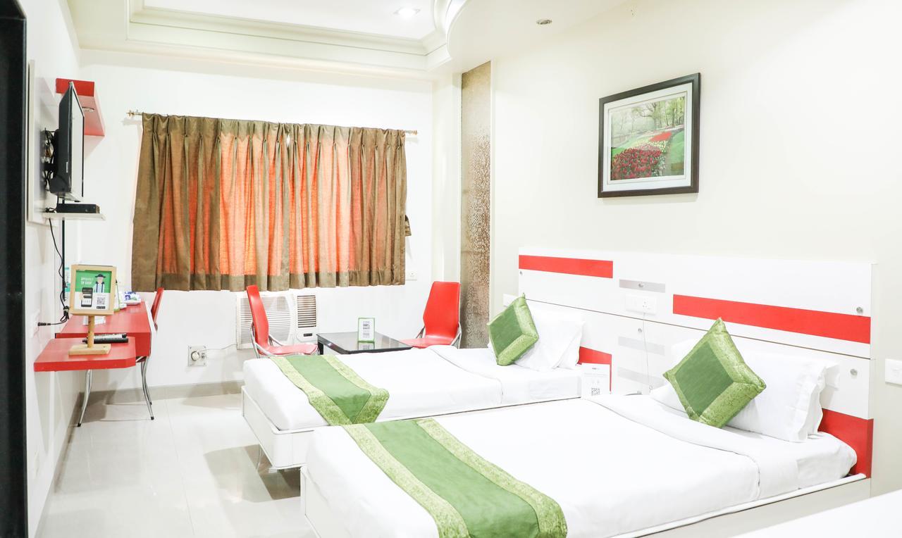 Hotel Bagga International アウランガーバード エクステリア 写真