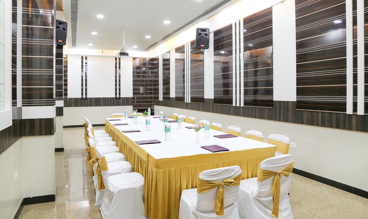 Hotel Bagga International アウランガーバード エクステリア 写真